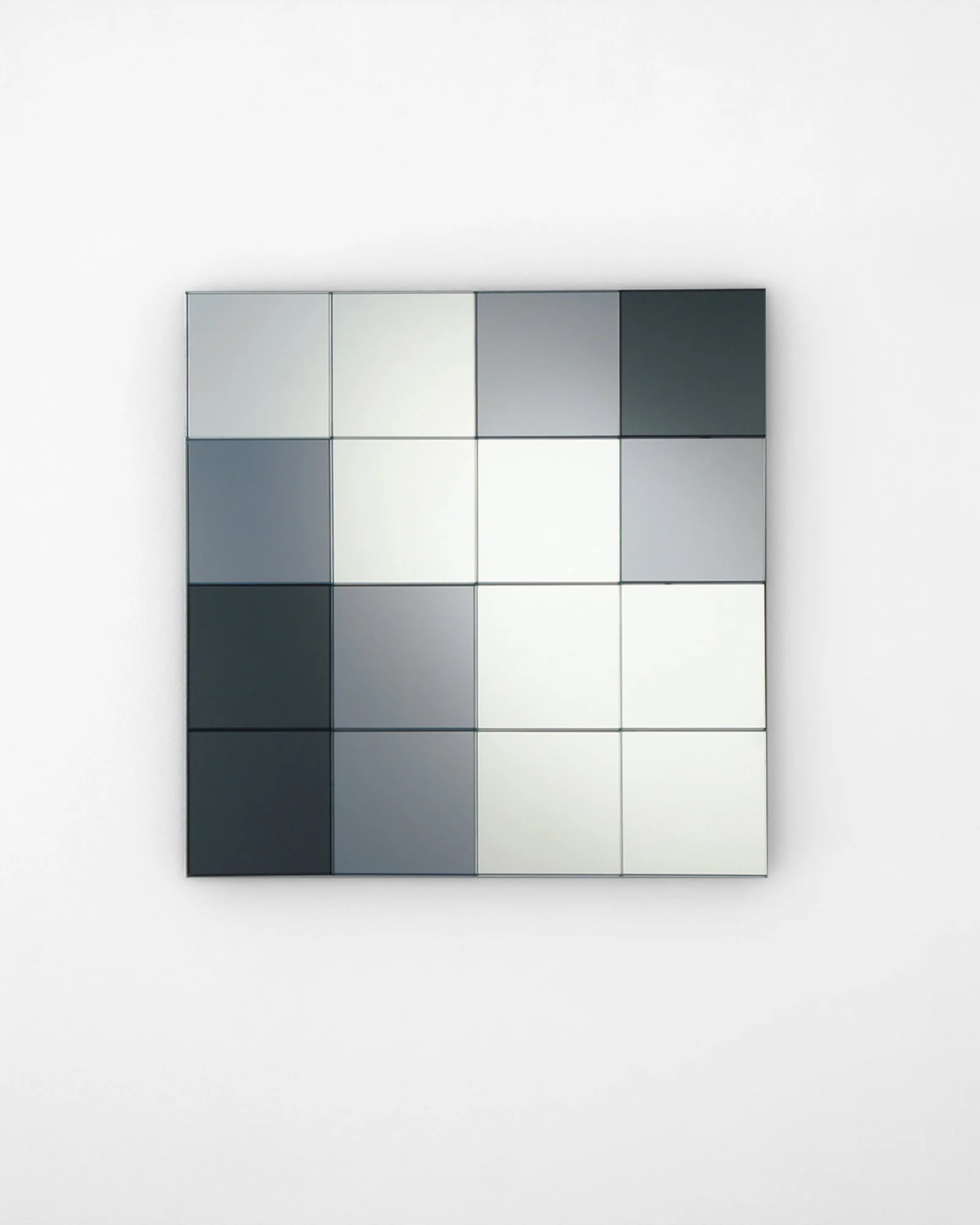 Pixels - mirror — mathieu delacroix